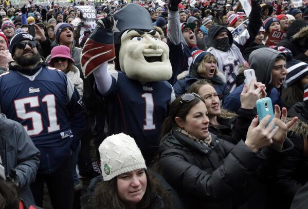 Patriots super bowl discount 51 media day jacket